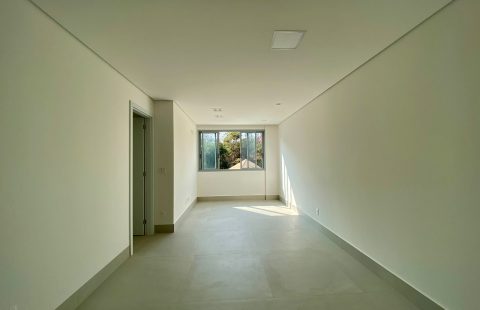 Apartamento 3 quartos, 2 vagas – Sagrada Família