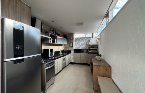 Privativa 3 quartos, 2 vagas – Sagrada Familia