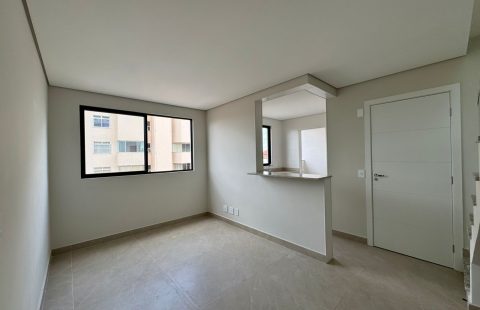Apartamento 2 quartos, 2 vagas – Sagrada Família