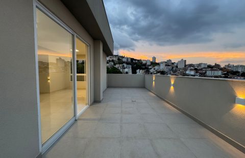 Cobertura 2 quartos, 2 vagas – Santa Efigênia