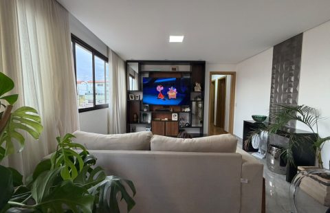 Apartamento 3 quartos, 2 vagas – Sagrada Família